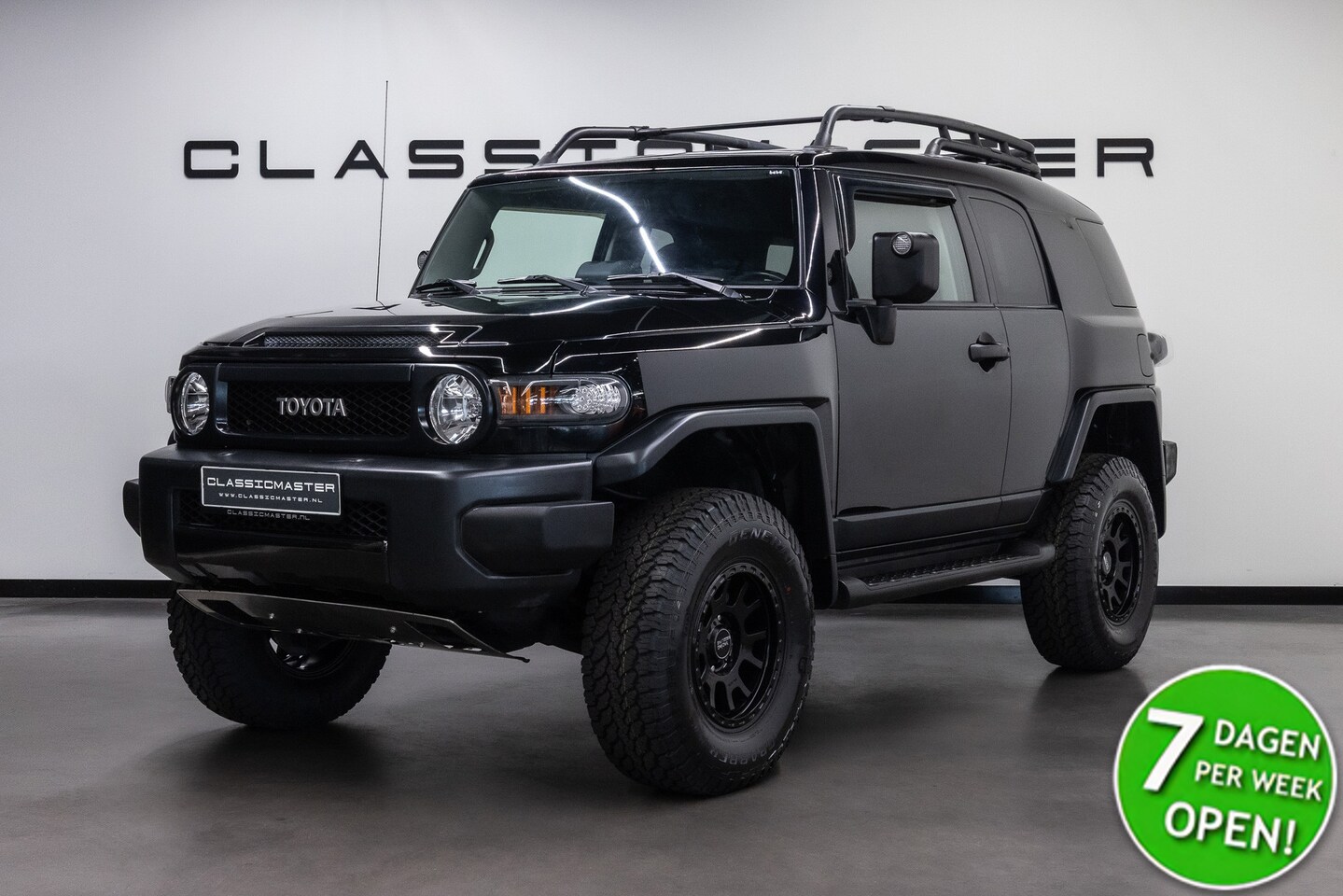 Toyota FJ Cruiser - VVT-i V6 Btw auto, Fiscale waarde € 8.000,- (€ 41.280.99 Ex B.T.W) DEALER AUTO Dealer auto - AutoWereld.nl