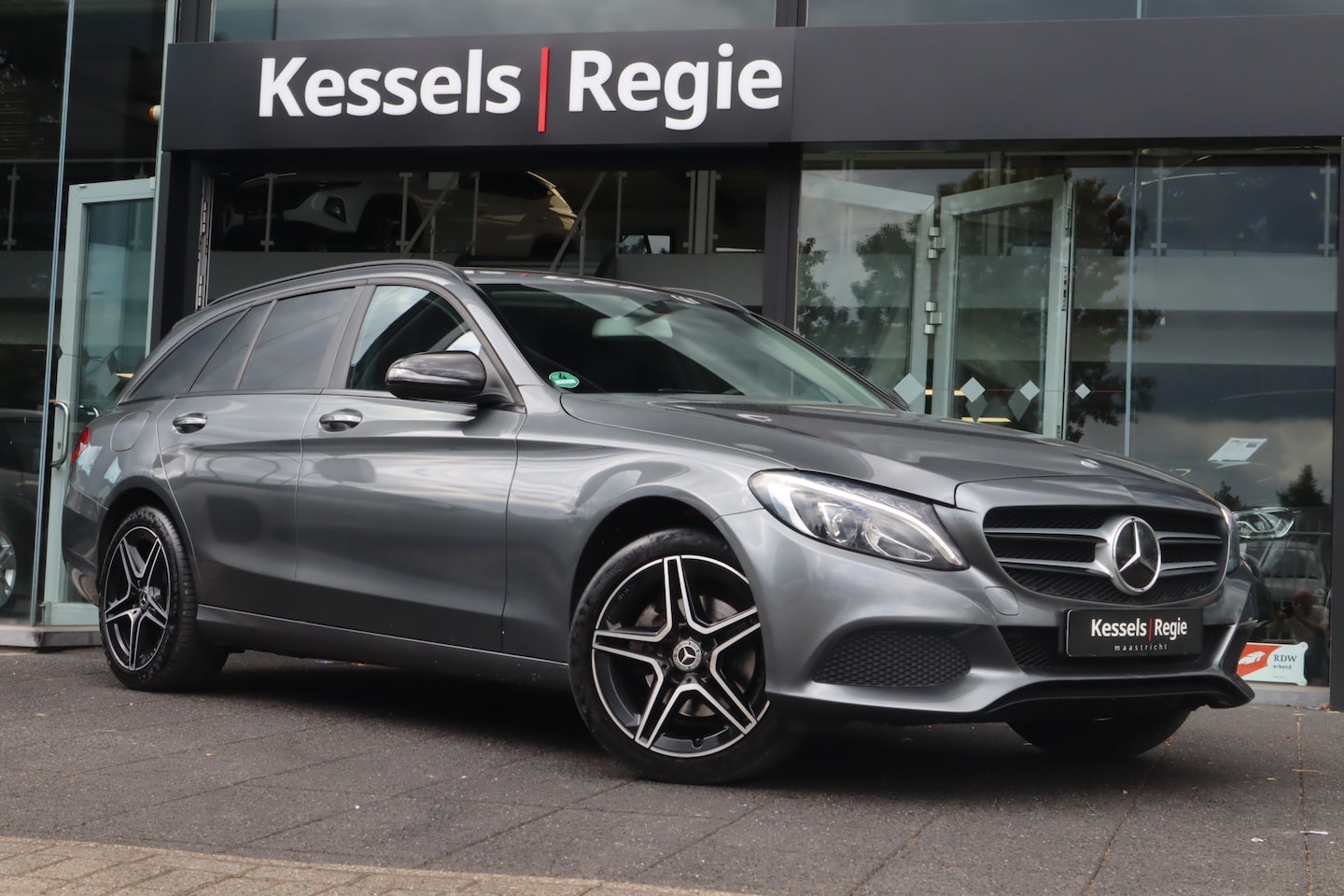 Mercedes-Benz C-klasse Estate - 200 Distronic | Navi | Camera | Leer | Afn.trekhaak | 18” - AutoWereld.nl