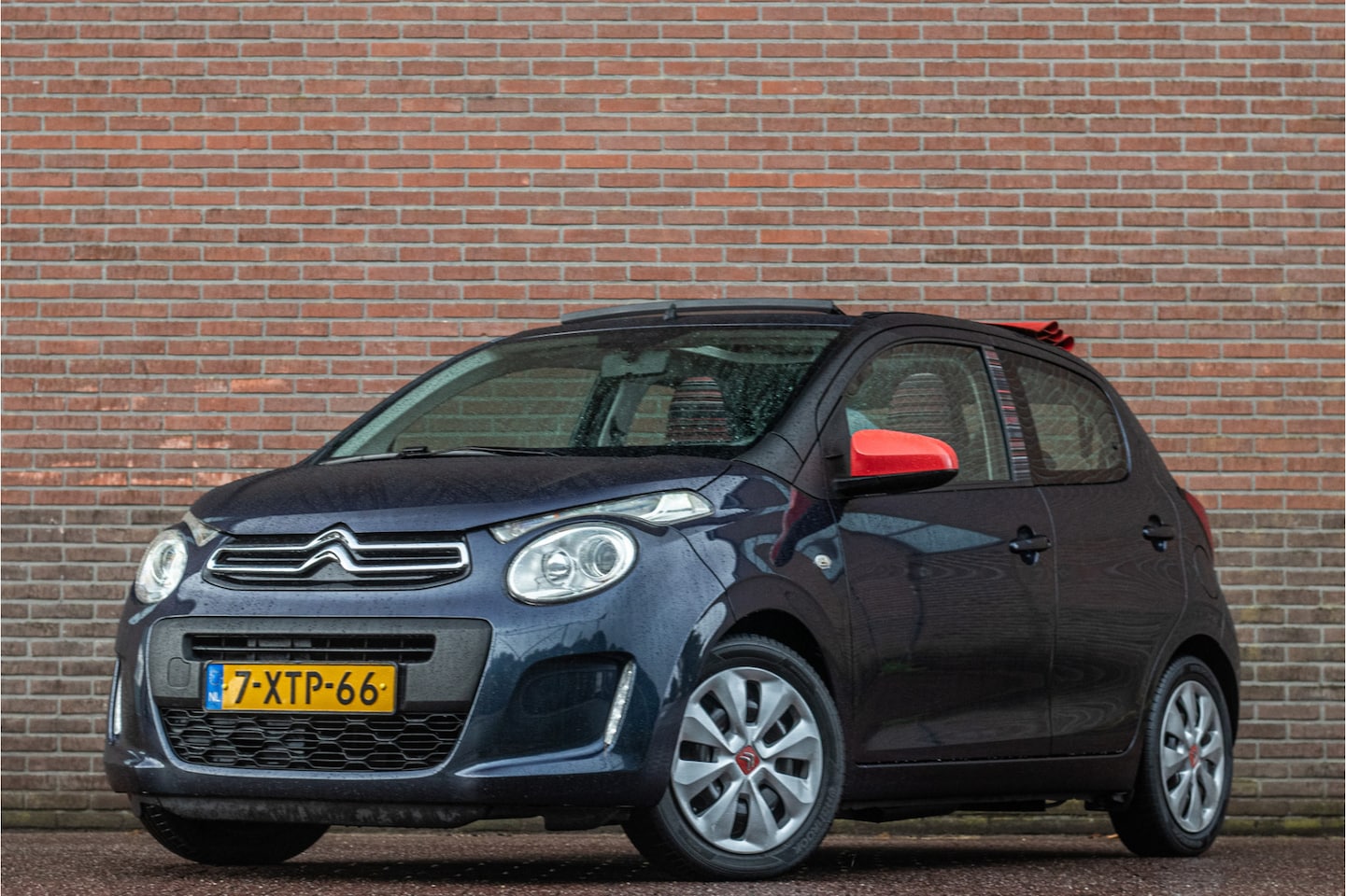 Citroën C1 - 1.0 e-VTi Airscape Feel 1.0 e-VTi Airscape Feel, **RIJKLAAR** Origineel NL, Airco, Vouwdak, Bluetooth, Limiter, Ra - AutoWereld.nl