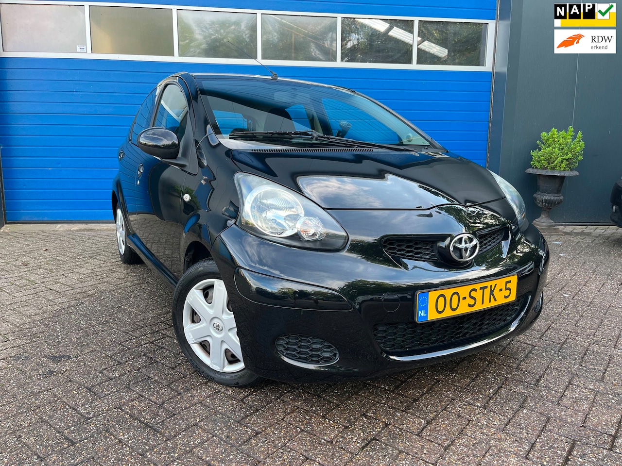 Toyota Aygo - 1.0-12V Comfort Navigator Automaat|Airco|1ste Eig. - AutoWereld.nl