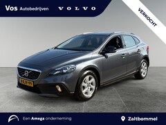 Volvo V40 Cross Country - T4 Momentum | Panoramadak | Trekhaak afneembaar | Dealerondehouden | 1e eigenaar