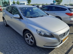 Volvo V40 - 1.6 D2 Business | nw distr riem | nw roetfilter