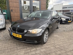 BMW 3-serie - 318i Business Line