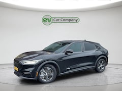 Ford Mustang Mach-E - RWD 75 kWh | SOH 82% | Leder | 360 Camera | Marge | B&O Sound | Navigatie | CarPlay | Stoe