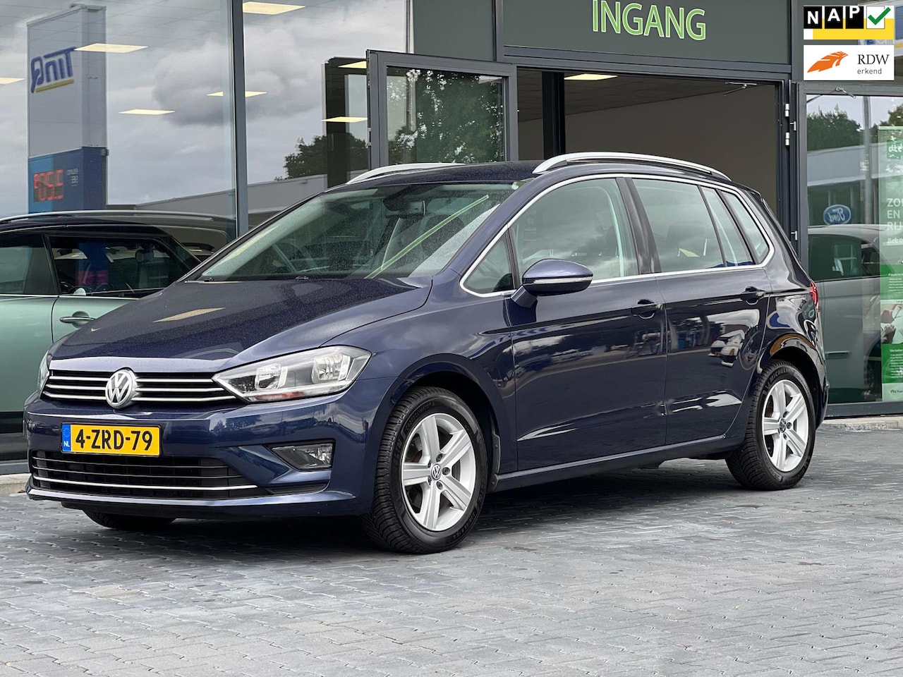 Volkswagen Golf Sportsvan - 1.2 TSI HIGHLINE CLIMA NAVI - AutoWereld.nl