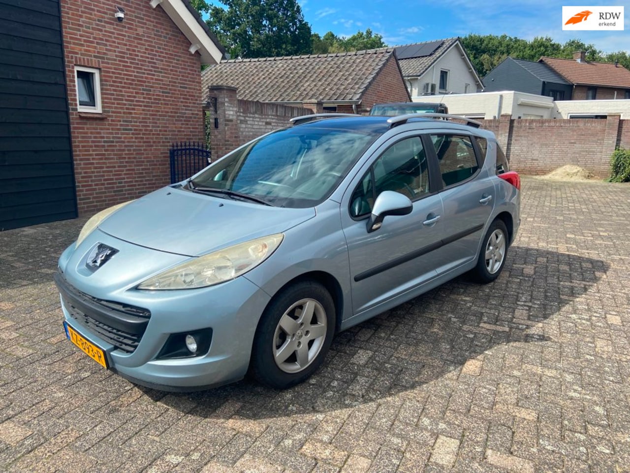 Peugeot 207 SW - 1.4 XR airco/pano/trekhaak apk 9-2027 zeer mooi - AutoWereld.nl
