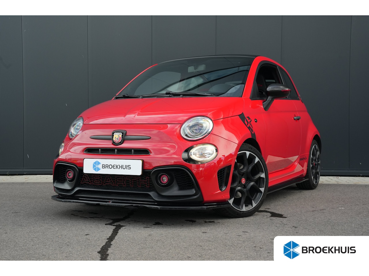 Fiat 500 Abarth - 595 145pk 1.4 T-Jet | Beats premium soundsysteem | Carbon delen | Carbonafwerking interieu - AutoWereld.nl
