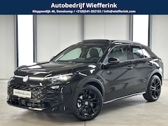 Volkswagen T-Roc - 1.5 eTsi R-Line First Edition | H&K | Trekhaak | Pano | Black-style | Licht-pakket (IQ.Lig