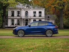 Maserati Grecale - Modena 330pk | Pano-dak | Luchtvering | 21 inch | Stoelventilatie