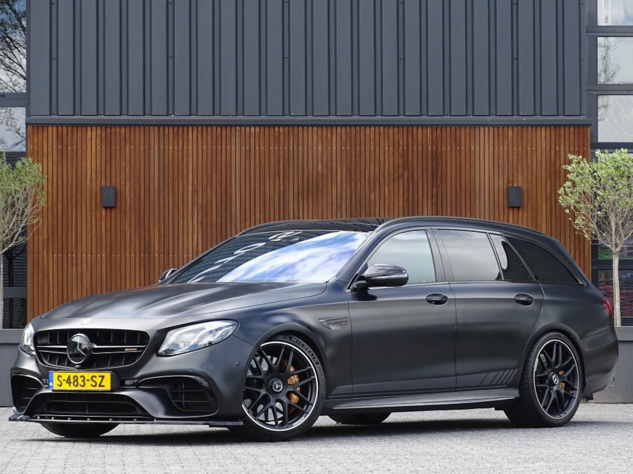 Mercedes-Benz E-klasse Estate - 63s AMG V8 612PK / Burmester / Carbon / AMG Ceramic - AutoWereld.nl