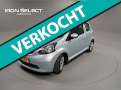 Toyota Aygo - 1.0 AUTOMAAT APK TOT JULI 2027