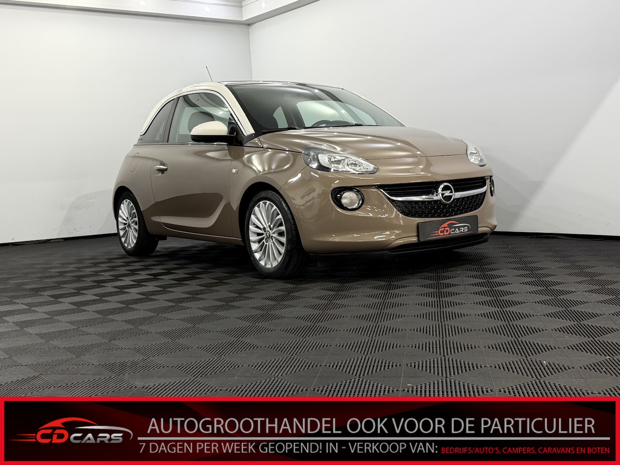 Opel ADAM - 1.4 Glam Panoramadak, Clima, Cruise control, Lichtmetalen velgen, Mistlamp - AutoWereld.nl