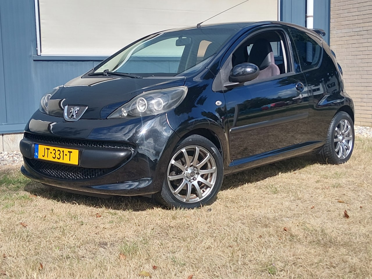 Peugeot 107 - 1.0-12V XR Sport - AutoWereld.nl