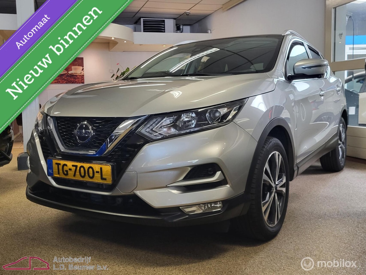 Nissan Qashqai - 1.2 N-Connecta AUT. * Design Pack, PANO, TRKHK, NL, RIJKLAARPRIJS!* - AutoWereld.nl