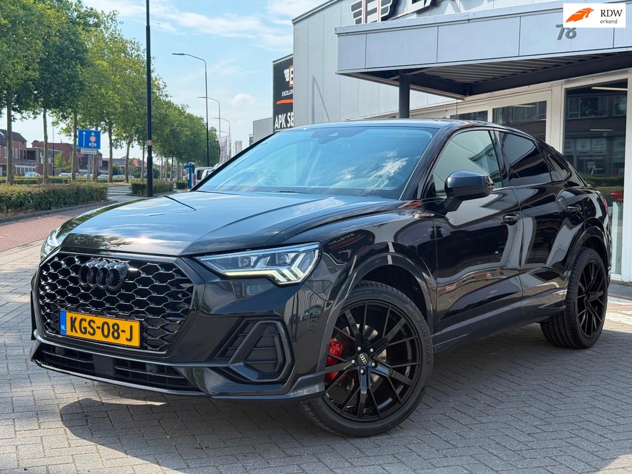 Audi Q3 Sportback - 35 TFSI Business | Black Edition - AutoWereld.nl