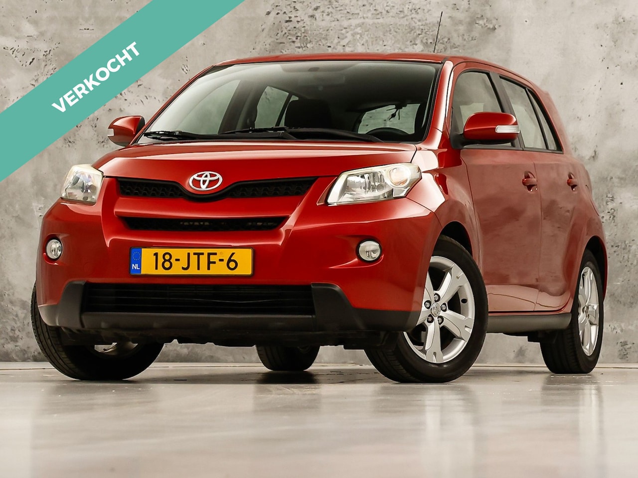 Toyota Urban Cruiser - 1.3 VVT-i Sport (AIRCO, TREKHAAK, LM VELGEN, SPORTSTOELEN, ELEK PAKKET, NIEUWSTAAT) - AutoWereld.nl
