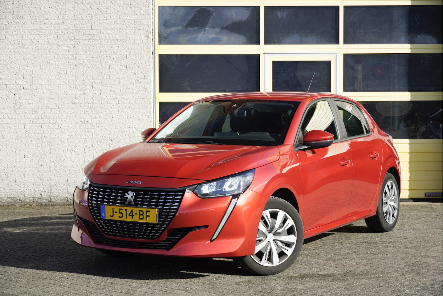 Peugeot 208 - 1.2 PureTech 5drs Active BJ2020 Led | App-Connect | Navi | Airco | Cruise control | Getint - AutoWereld.nl