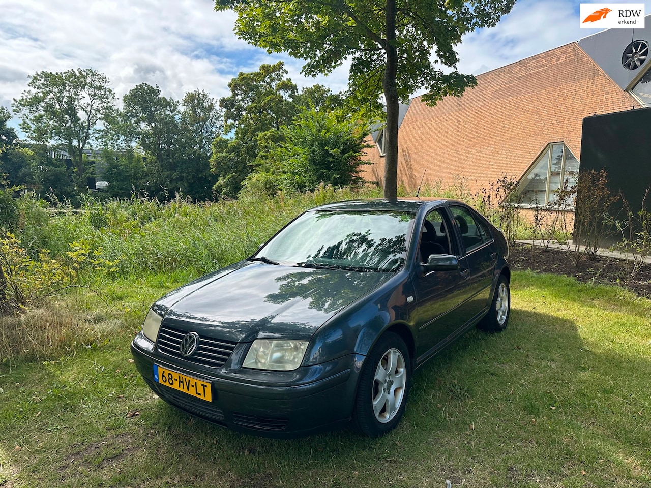 Volkswagen Bora - 2.0 Comfortline Clima Cruise Automaat!!!! - AutoWereld.nl