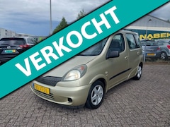 Toyota Yaris Verso - 1.5-16V VVT-i Sol