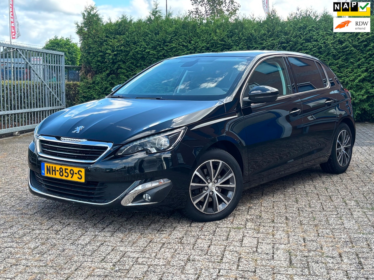 Peugeot 308 - 1.2 PureTech Allure 1.2 PureTech Allure, Pano, Camera, Keyless, Airco, Nwe Apk - AutoWereld.nl