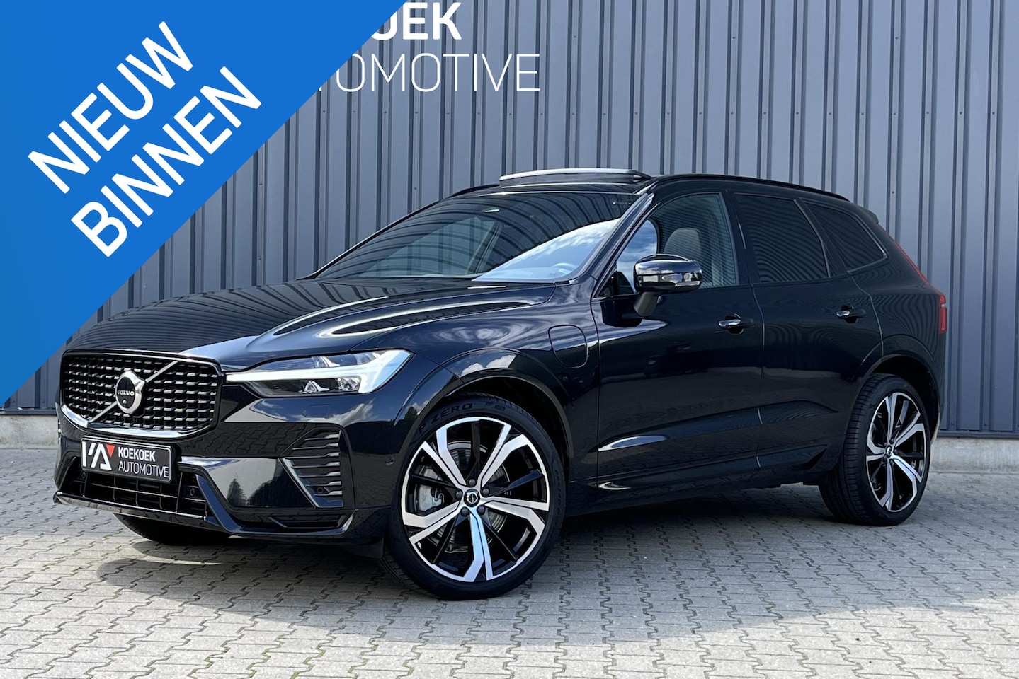 Volvo XC60 - T8 AWD Plus Dark PANO/360/MEMORY/HK/LUCHT - AutoWereld.nl