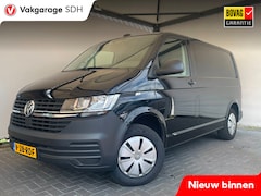Volkswagen Transporter - 6.1 L1H1|3-zits|Carplay|Camera|Trekhaak|2200kg trekgewicht