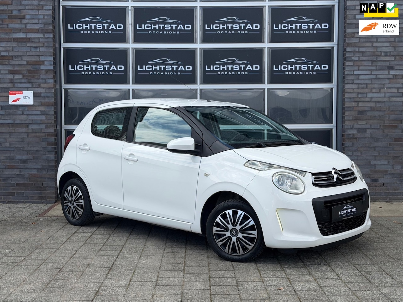 Citroën C1 - 1.0 e-VTi Feel AIRCO NIEUWE APK ONDERHOUDSBOEKJES - AutoWereld.nl