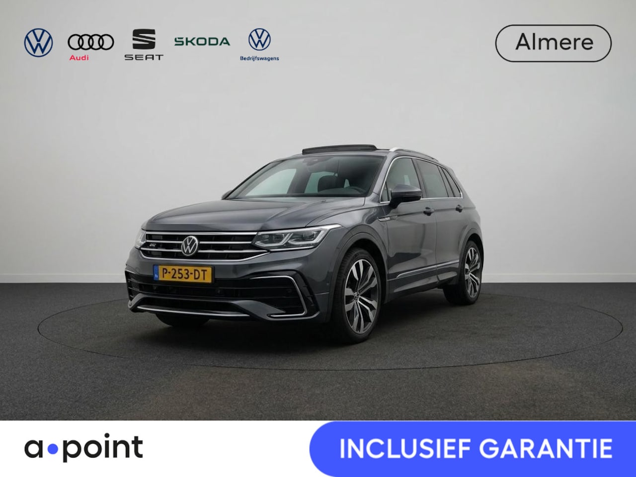 Volkswagen Tiguan - 1.5 TSI R-Line Business+ 150PK DSG | Panorama dak | Zwenkbare trekhaak 1800KG | Achteruit - AutoWereld.nl