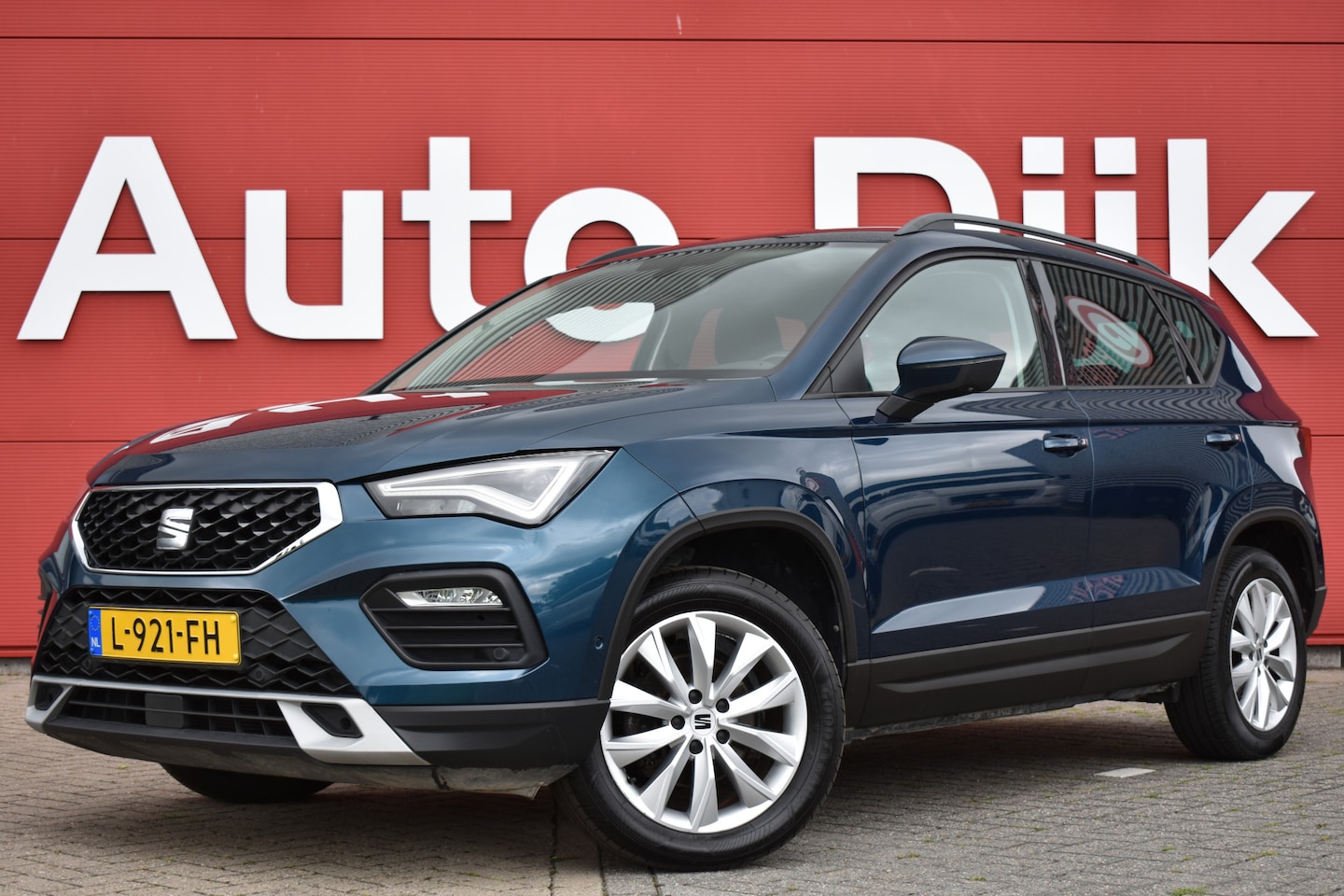 SEAT Ateca - 1.0 TSI Style Business Intense Full-LED | Camera | Carplay | Clima | Cruise | DAB | PDC V+ - AutoWereld.nl