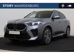 BMW X2 - sDrive20i M Sport Automaat / Trekhaak / Panoramadak / Comfort Access / Head-Up / Harman-Ka