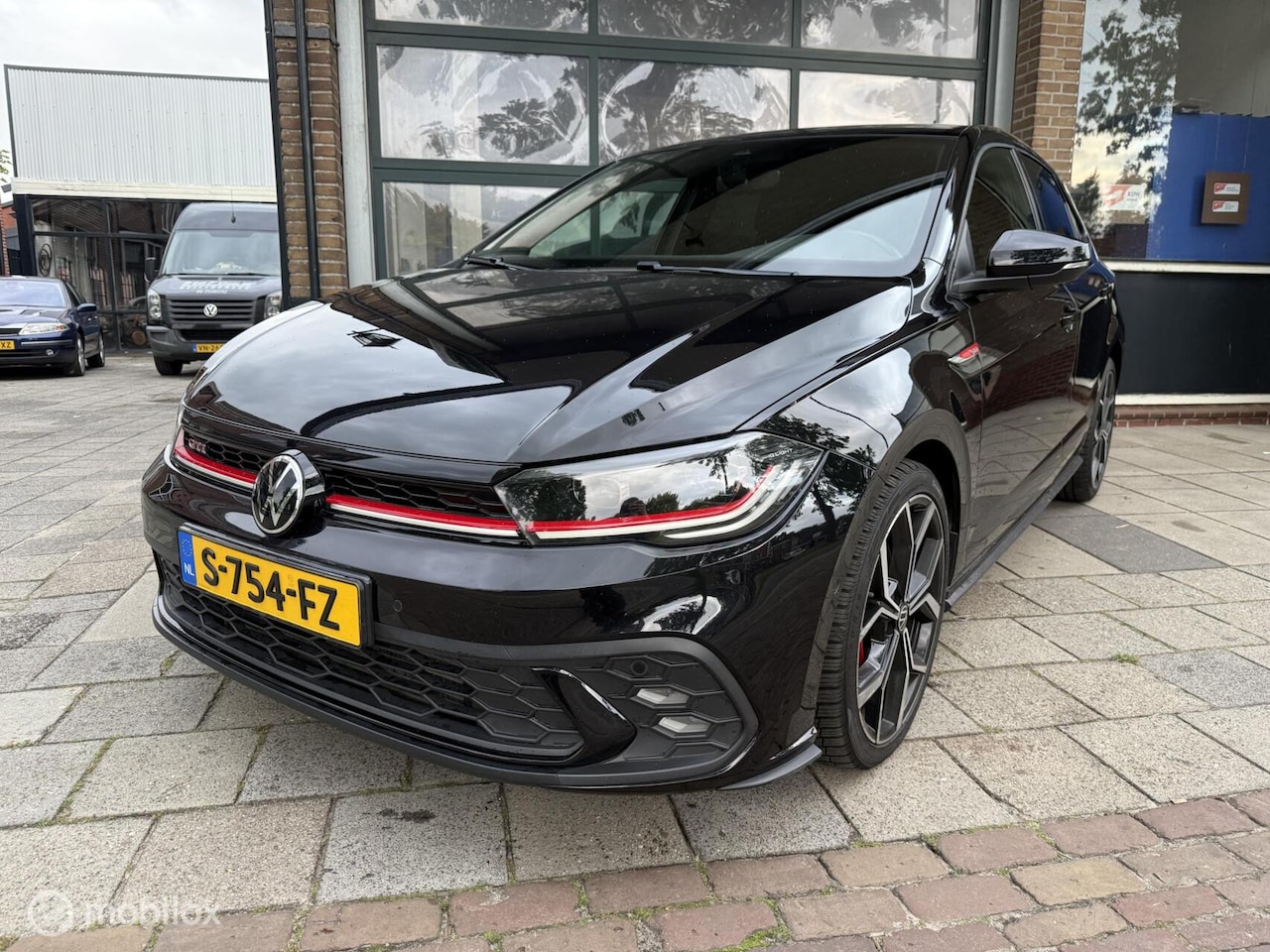 Volkswagen Polo - 2.0 TSI GTI | IQ Light | ACC | CarPlay | - AutoWereld.nl