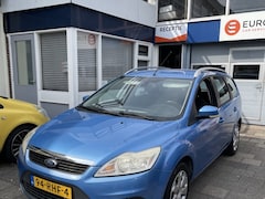 Ford Focus Wagon - 1.6 Cool & Sound