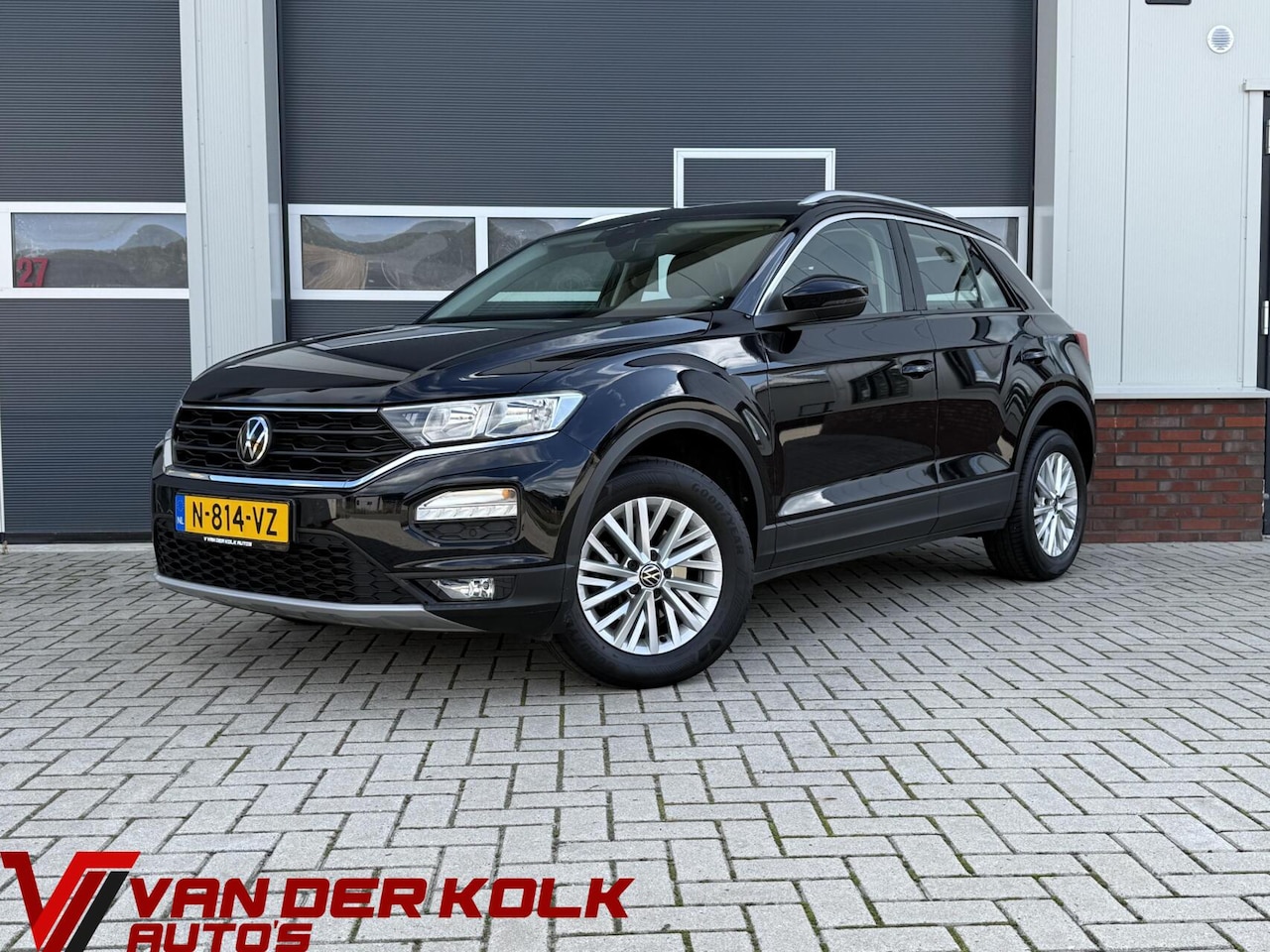 Volkswagen T-Roc - 1.5 TSI Style Business | LED | CarPlay | Navigatie | Adaptive Cruise | Climate - AutoWereld.nl