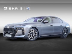 BMW 7-serie - 750e xDrive | M-Sport Pakket | Individual Leder | Driving Assistant Professional | Parking