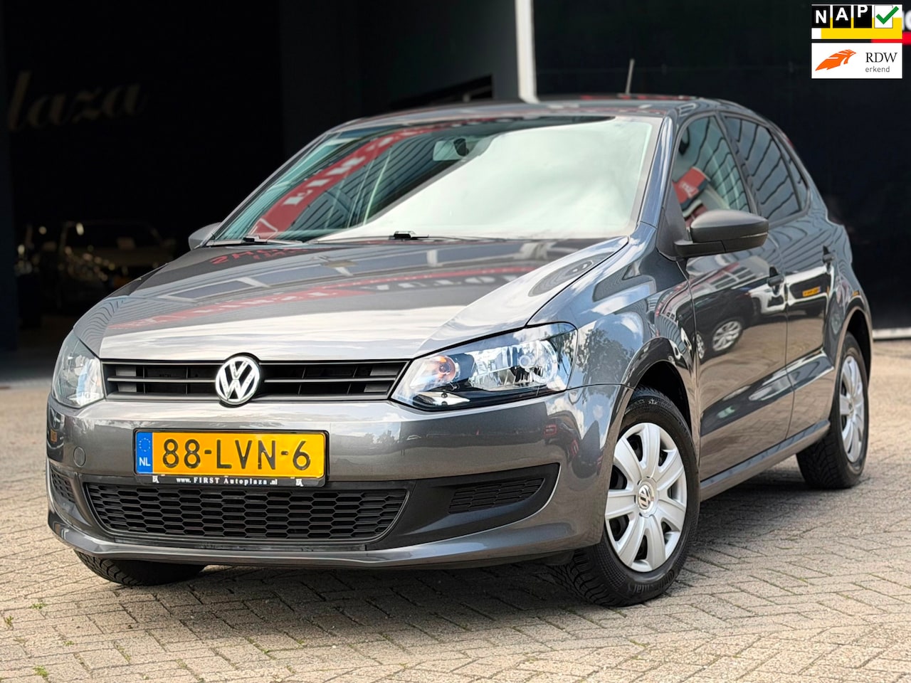 Volkswagen Polo - 1.2-12V Trendline 5-DEURS NAVI/AIRCO//ELEKTR. PAKKET | NETTE AUTO ! - AutoWereld.nl