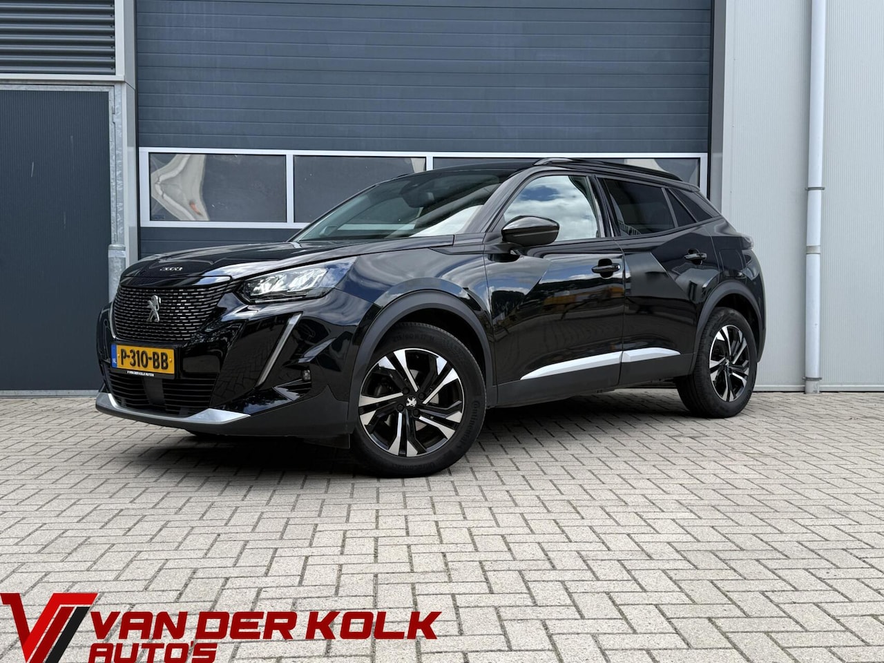 Peugeot 2008 - 1.2 PureTech Allure | Nieuwe D-Riem | Full LED | Camera | Half Leder | CarPlay | Navigatie - AutoWereld.nl