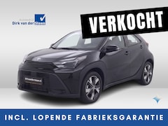Toyota Aygo X - Hybrid 115 play | Achteruitrijcamera | Apple Carplay/Android Auto | Voorstoelen verwarmd |