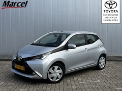 Toyota Aygo - 1.0 VVT-i x-play Airco camera Slechts 37178 km