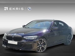 BMW 5-serie - 530e M Sport | Trekhaak | Stoelverwarming | Getint Glas | Grootlichtassistent | 19 Inch