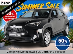Toyota Yaris Cross - 1.5 HYBRID AUTOMAAT BLACKLINE GARANTIE 2032 . APPLE CARPLAY & ANDROID AUTO . ACHTERUITRIJ