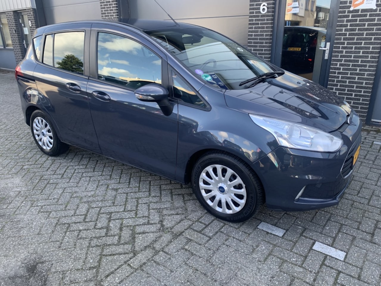 Ford B-Max - 1.0 EcoBoost Style 1.0 EcoBoost Style - AutoWereld.nl