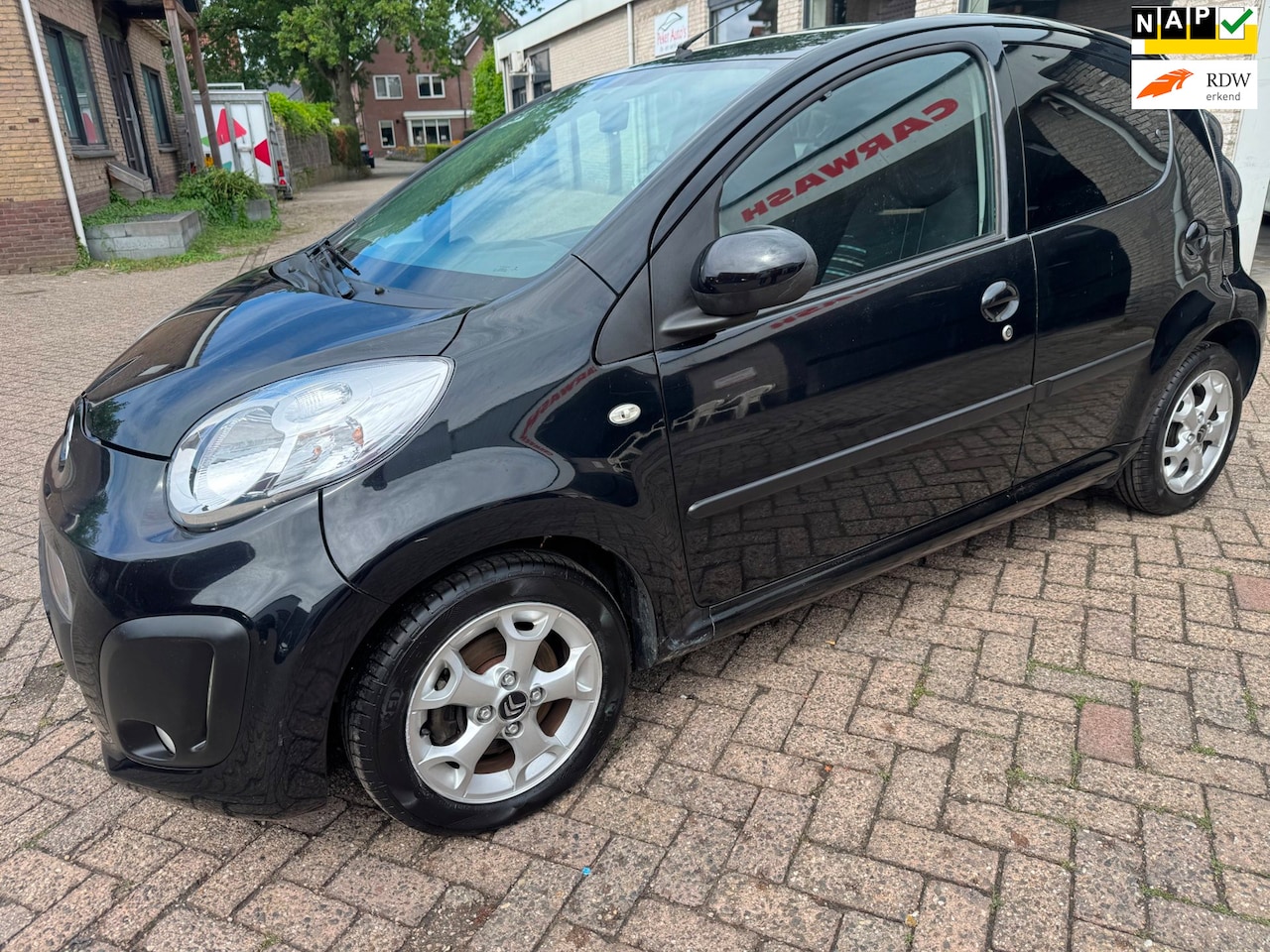 Citroën C1 - 1.0 First Edition AIRCO LED ORG 80678 KM NAP GROOT BEURT PAS GEHAD ALLE FACTUREN ER BIJ OO - AutoWereld.nl
