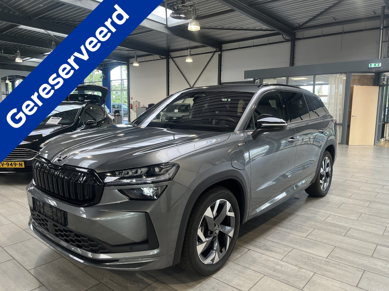 Skoda Kodiaq - 1.5 TSI PHEV 204 pk Sportline | Stoelverw. | Stuurverw. | El. a. klep | El. verst. stoel + - AutoWereld.nl