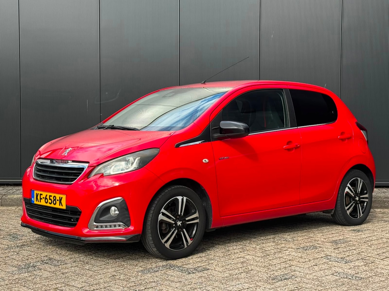 Peugeot 108 - 1.2 Puretech GT-Line | Camera | 100% Dealer Onderhouden! | Keyless Entry / Start | Orig. N - AutoWereld.nl
