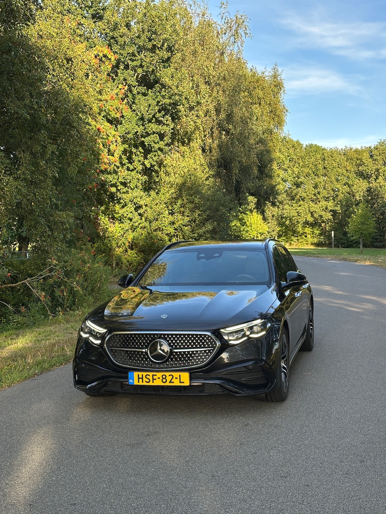 Mercedes-Benz E-klasse Estate - 300 e Sport Edition AMG, rijassistentie, certified garantie BTW - AutoWereld.nl