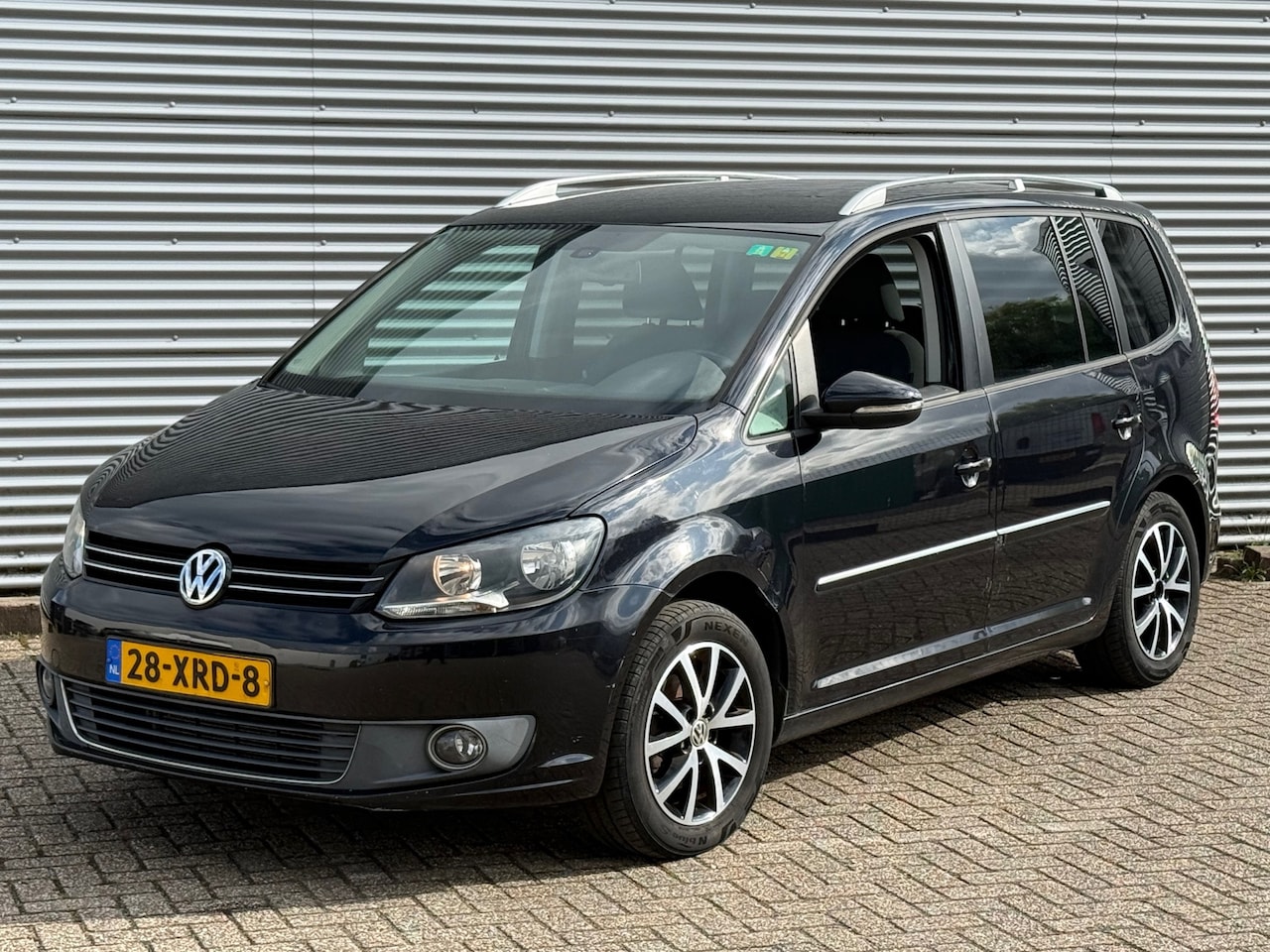 Volkswagen Touran - 1.2 TSI Highline BlueMotion / AIRCO / NAP / Inruil Mog. - AutoWereld.nl