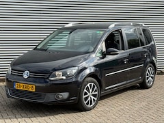 Volkswagen Touran - 1.2 TSI Highline BlueMotion / AIRCO / NAP / Inruil Mog