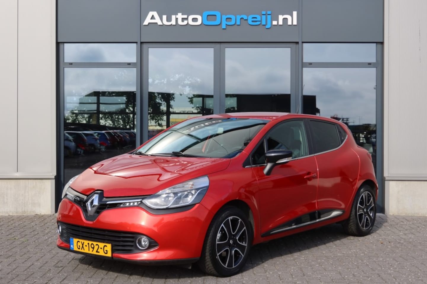 Renault Clio - 0.9 TCe Dynamique Airco, NAVI, Cruise, PDC, Trekhaak - AutoWereld.nl