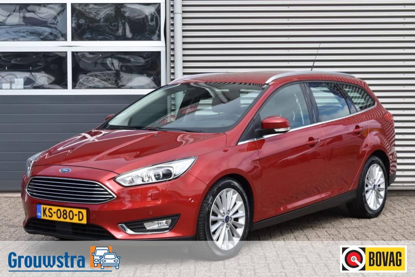 Ford Focus - 1.5 TITANIUM / KEYLESS / ADAP. CRUISE / CARPLAY - AutoWereld.nl