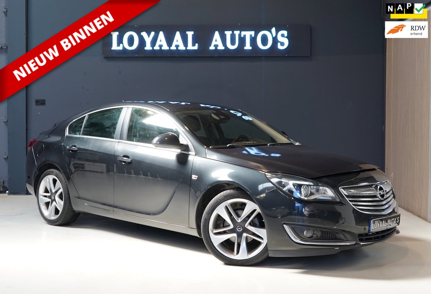 Opel Insignia - 1.4 T EcoFLEX Cosmo | STOELVERW | | STUURVERW. | CRUISE | NAVI | NAP | START/STOP KNOP | A - AutoWereld.nl